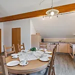 Haus Sum Lägenhet *
